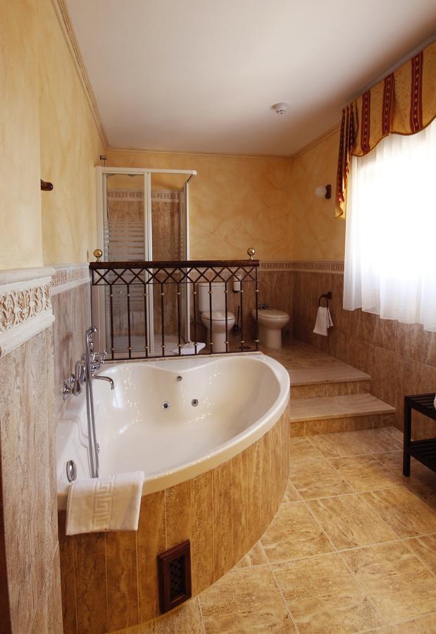 Hotel Boutique Villa Erina By Bossh Hotels - Adults Recommended 마닐바 외부 사진